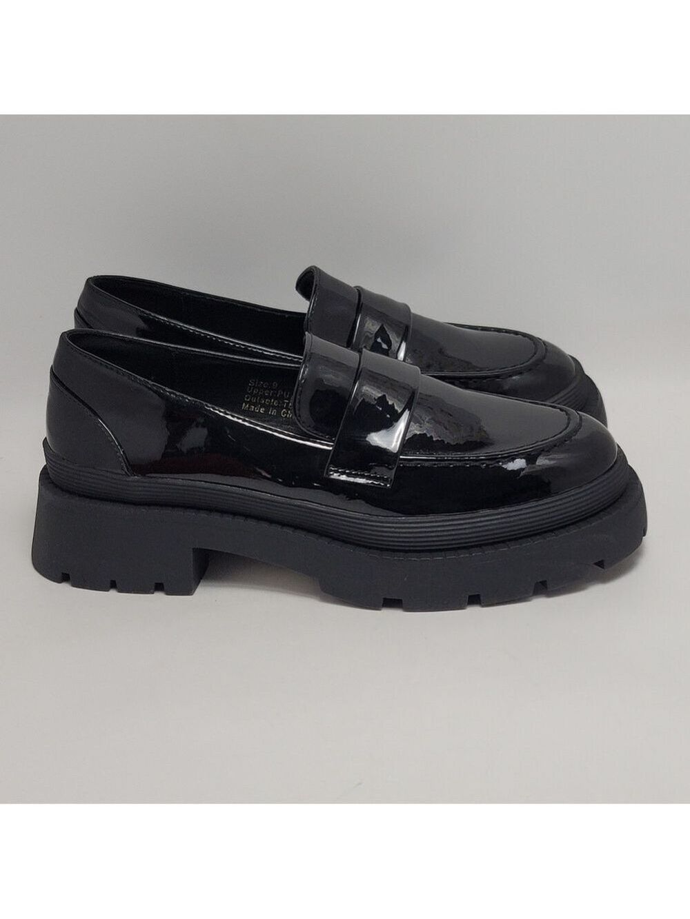 New York & Company Women's Penny Chunky Lug Sole Black Patent Leather Loafers 9